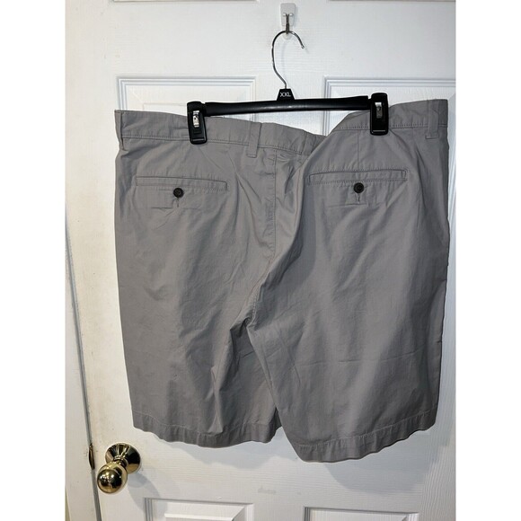 AMAZON Essentials Shorts Mens Sz 42 Cargo Grey Cotton Flat Front Golf New - Picture 5 of 6